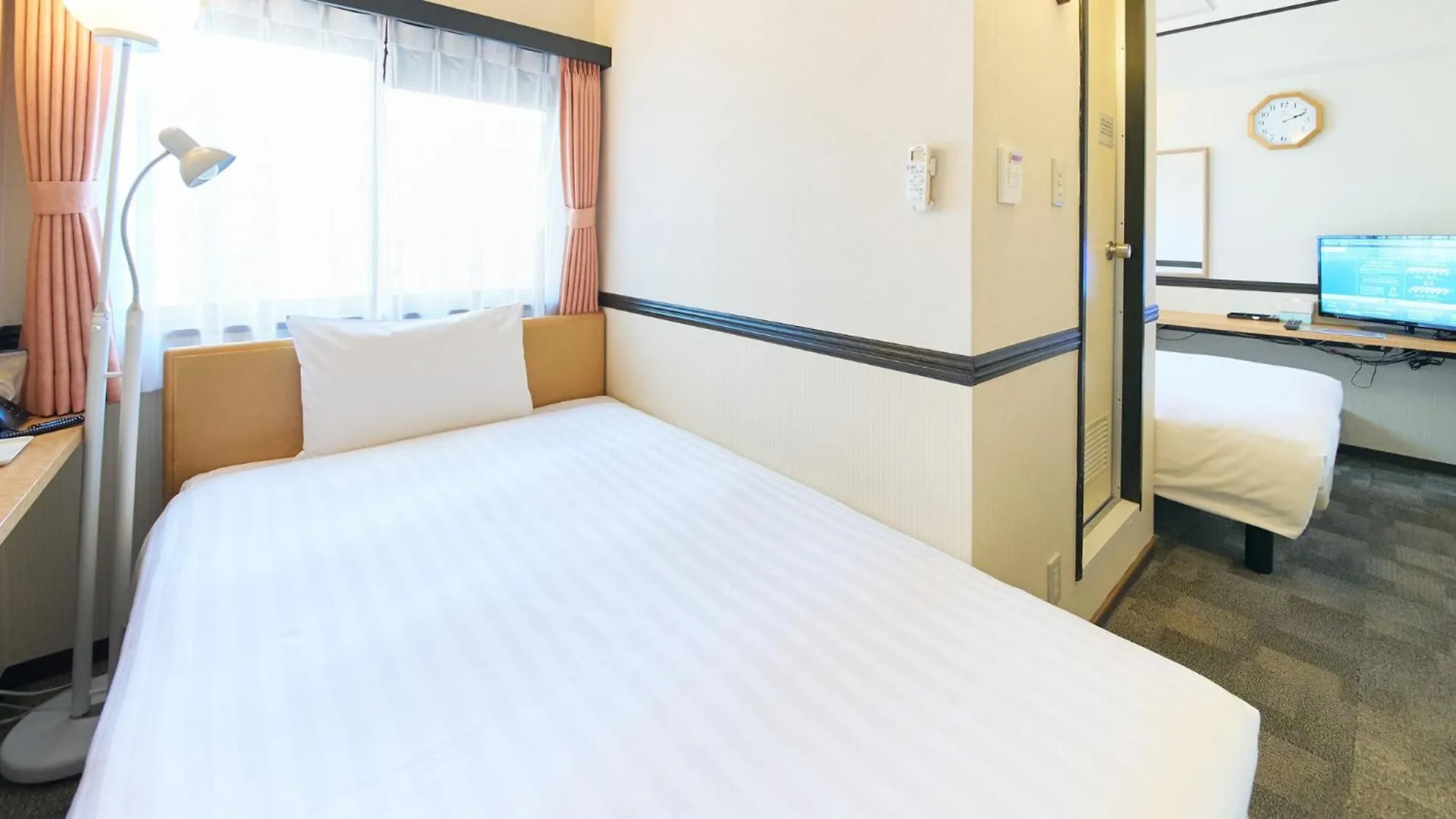 Toyoko Inn Nagoya-Eki Sakuradori-Guchi Honkan 3*, Nagoya Japan