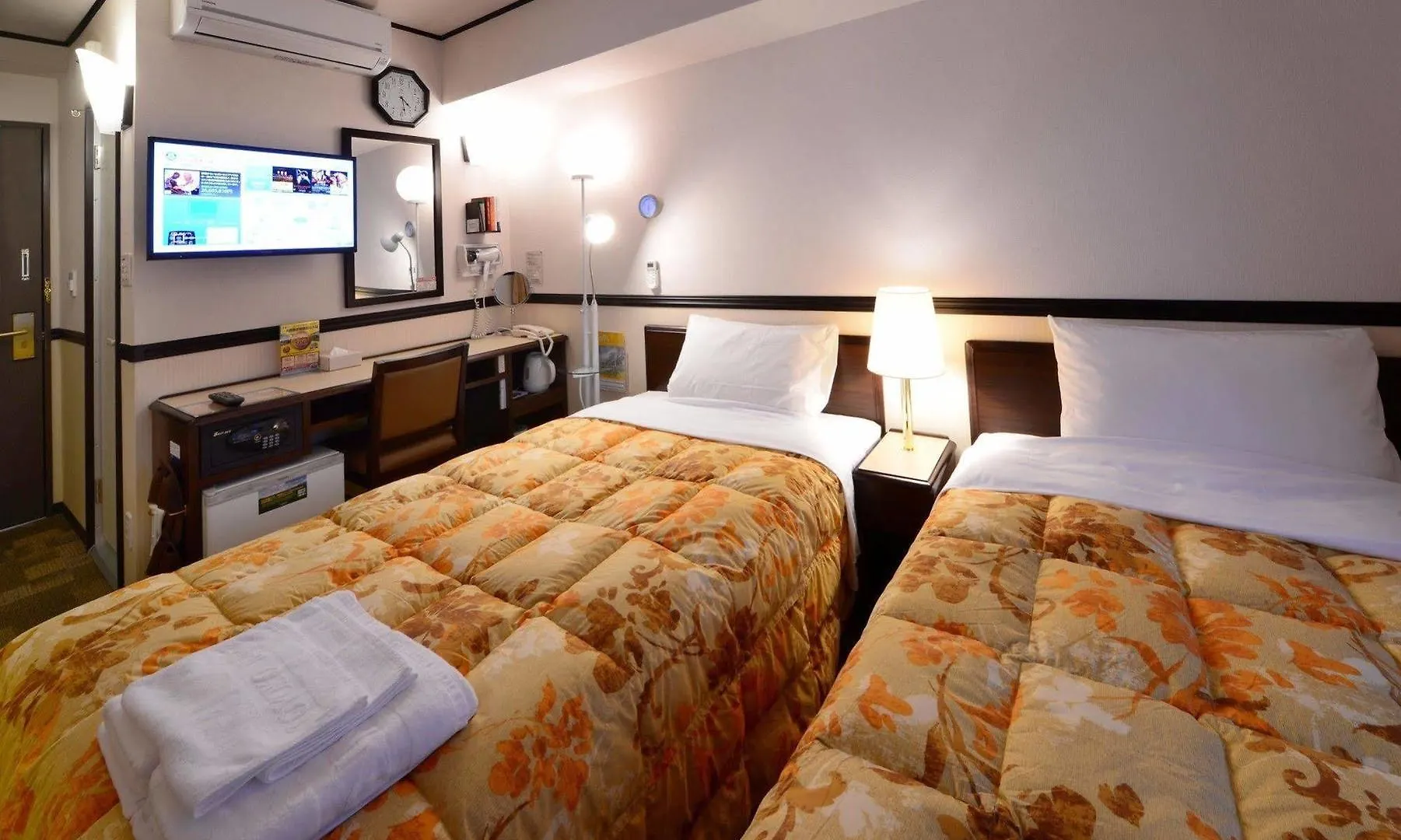 Toyoko Inn Nagoya-Eki Sakuradori-Guchi Honkan
