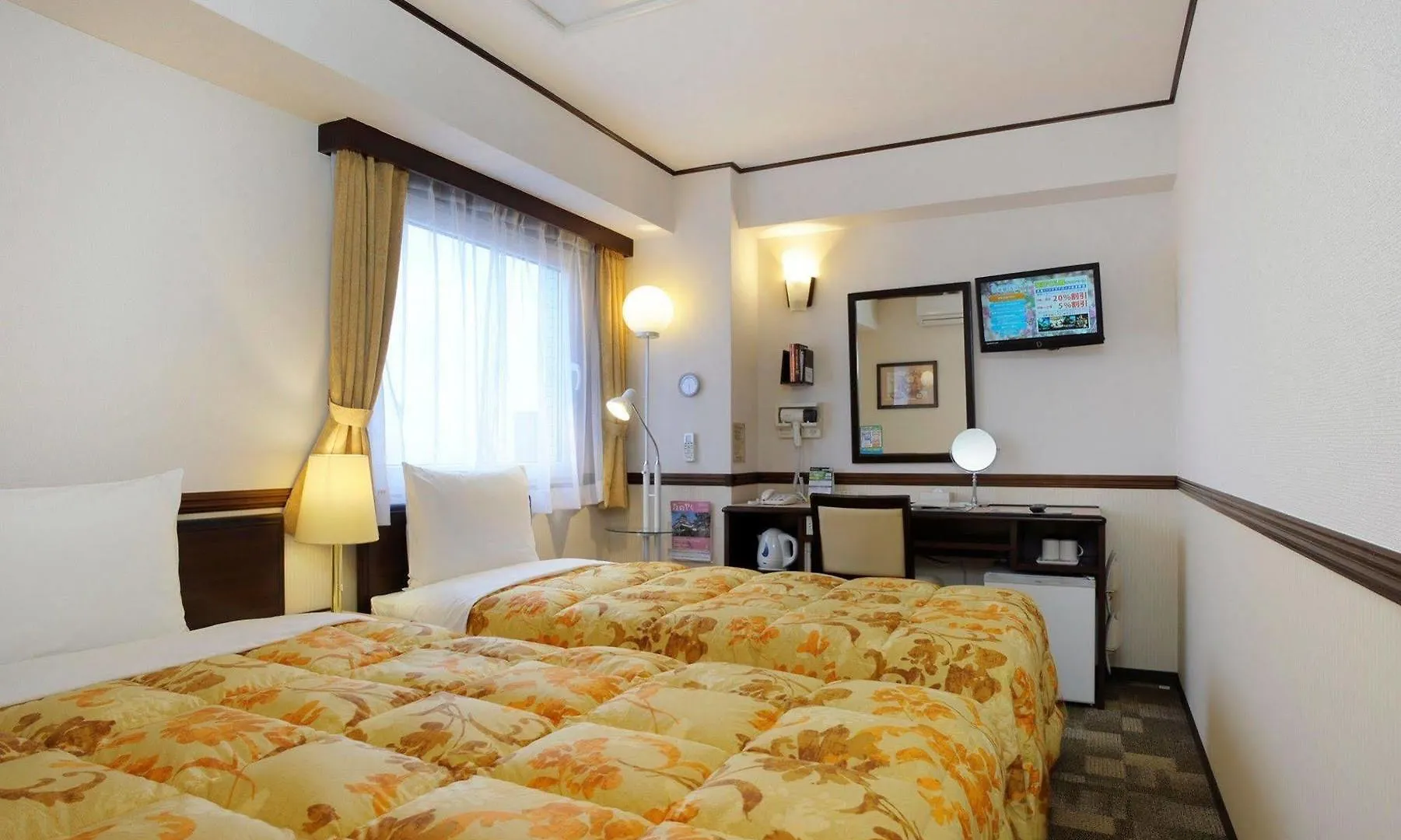 Toyoko Inn Nagoya-Eki Sakuradori-Guchi Honkan Japan